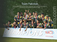Victorious Pakistan team with the Trophy