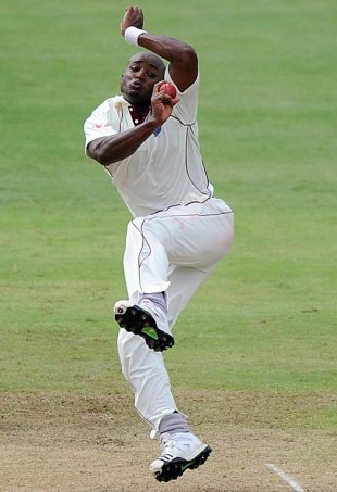 Tino Best bowls, West Indies v Bangladesh, 1st Test, St Vincent, 1st day, July 9, 2009