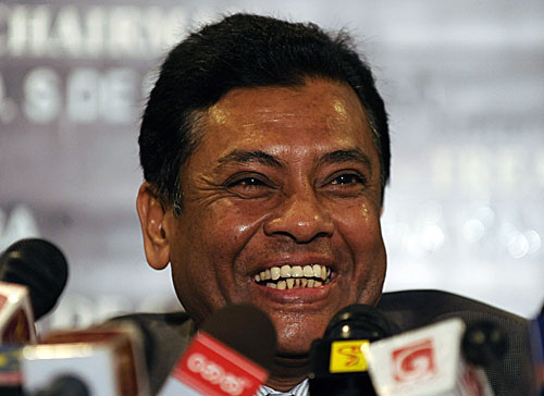Syed Ashraful Haq announces the Asia Cup schedule | Photo | Asia Cup 2010 | ESPN Cricinfo - 117024