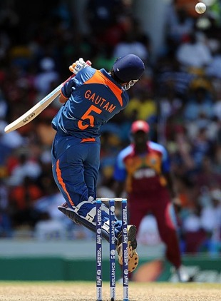 Gautam Gambhir's troubles against the short ball continued, West Indies v India, World T20, Group F, Bridgetown, May 9, 2010