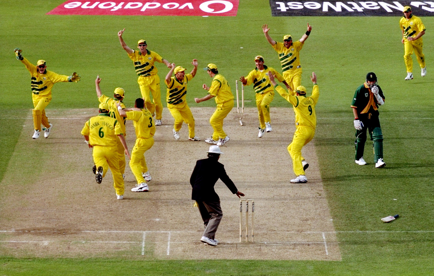 Australian players ecstatic after the run-out.