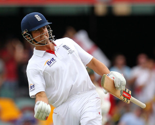Alastair Cook continued his fine match with a hundred, Australia v England, 1st Test, Brisbane, 4th day, November 28, 2010