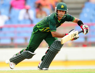 Mohammad Hafeez took 1 for 36 and scored 54 of 45 balls as Pakistan won the first ODI in St Lucia