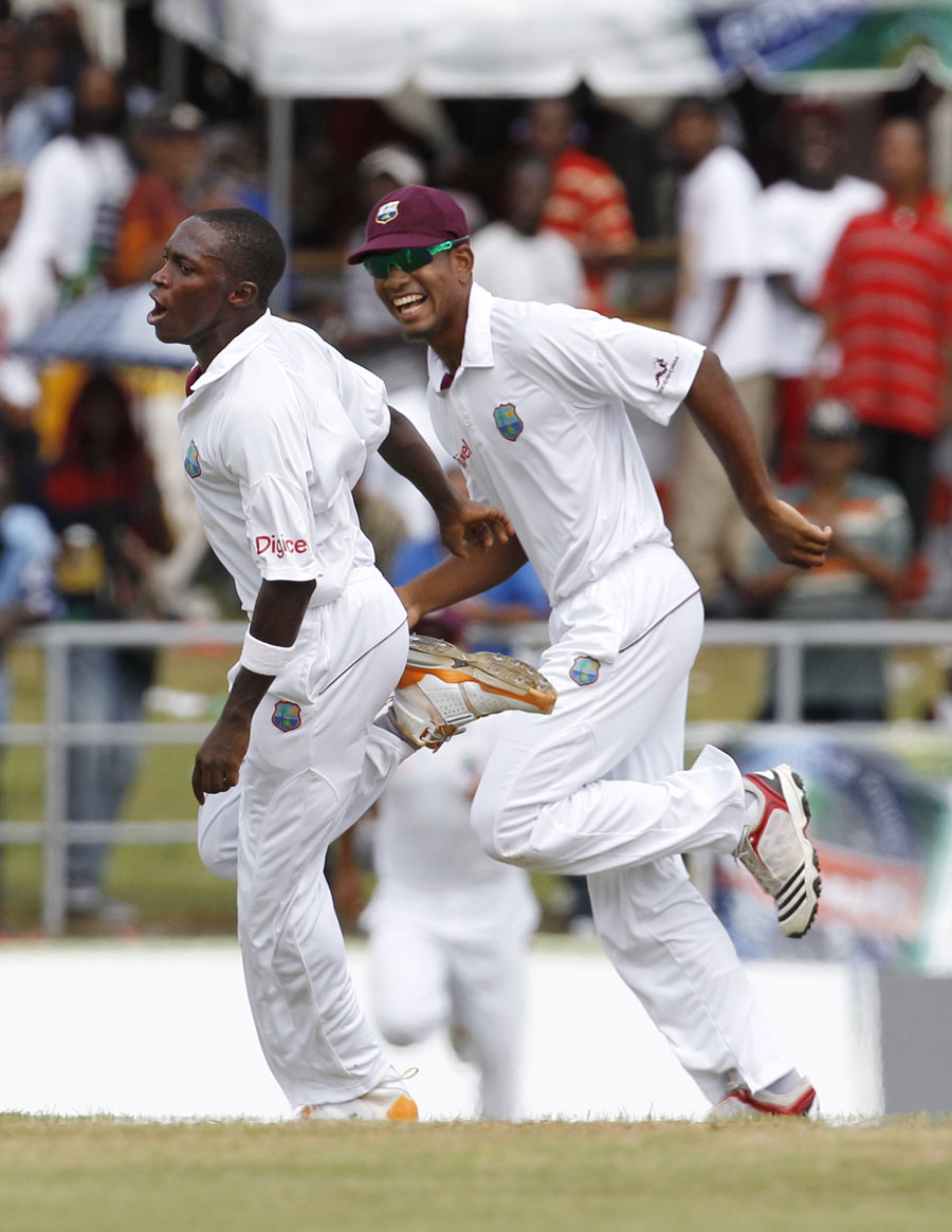 Fidel Edwards is pumped up after dismissing Abhinav Mukund for a duck