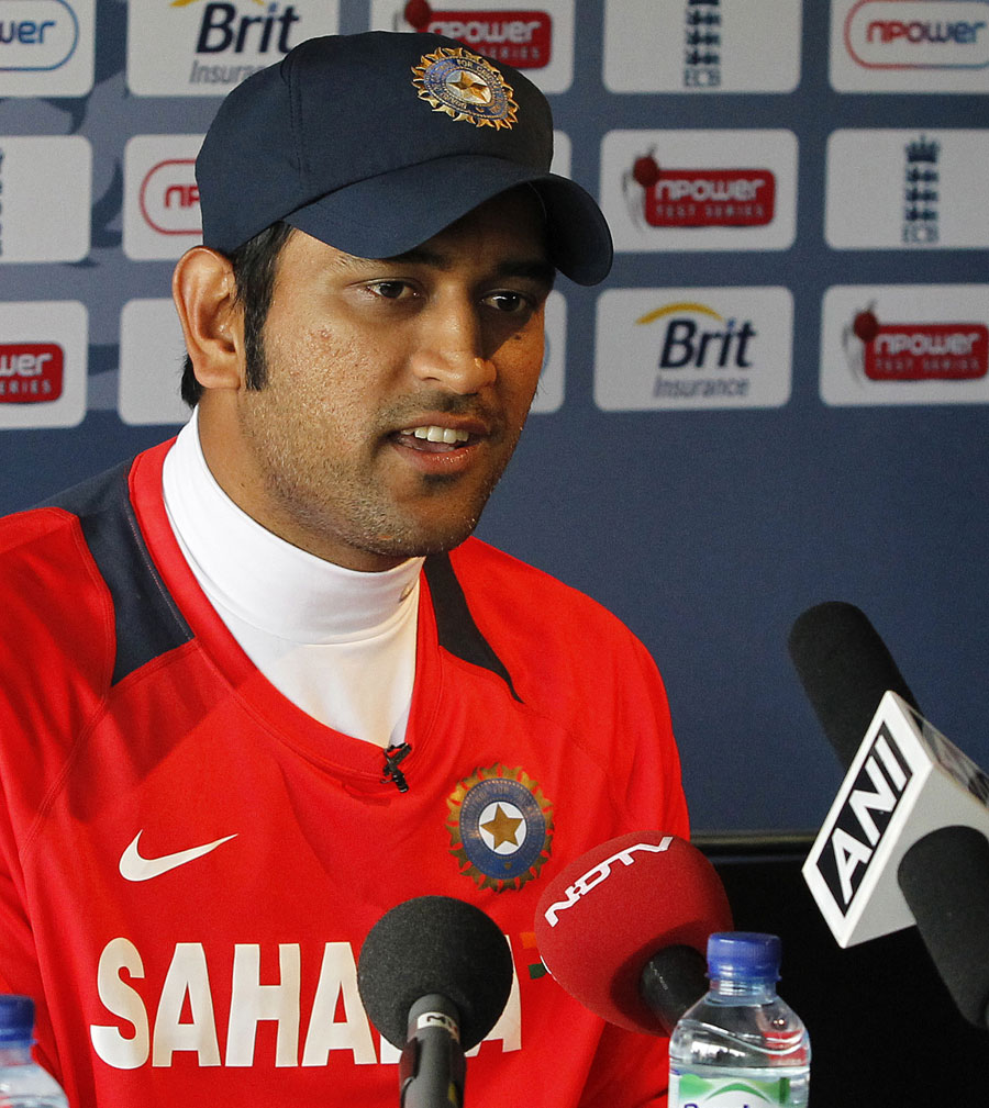 MS Dhoni addresses the press a day before the first Test