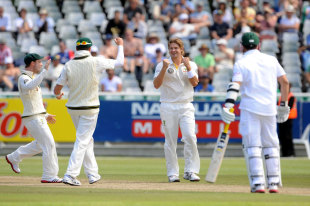 Australia celebrate Mark Boucher's wicket, South Africa v Australia, 1st Test, Cape Town, 2nd day, November 10, 2011