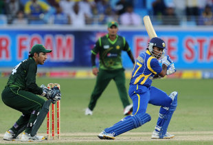 Mahela Jayawardene cuts through point, Pakistan v Sri Lanka, 2nd ODI, Dubai, November 14, 2011 