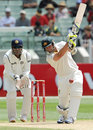 Ben Hilfenhaus frustrated India in a handy last-wicket stand