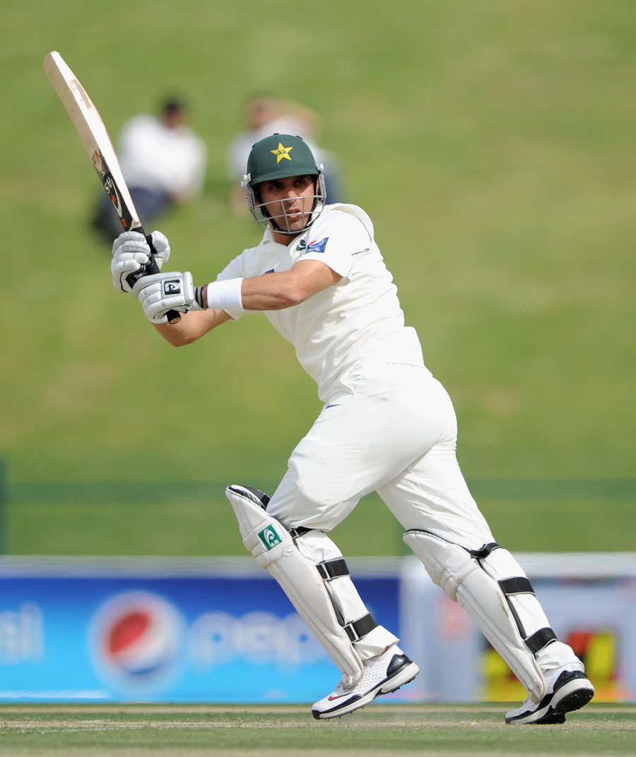Misbah-ul-Haq guided Pakistan's recovery on the first afternoon