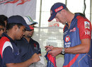Kevin Pietersen signs autographs at the unveiling of Delhi Daredevils' 2012 jersey