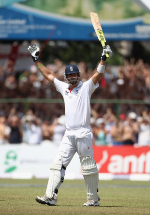 Kevin Pietersen celebrates his majestic hundred, Sri Lanka v England, 2nd Test, Colombo, P Sara Oval, 3rd day, April 5, 2012