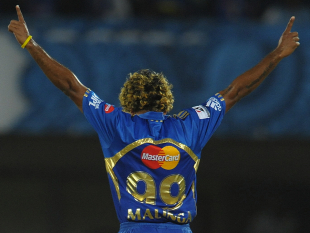 Lasith Malinga picked up three wickets, Deccan Chargers v Mumbai Indians, IPL 2012, Visakhapatnam, April 9, 2012