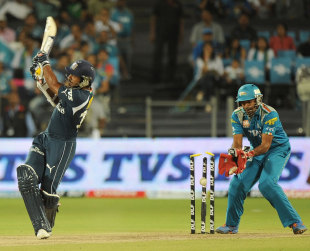 Kumar Sangakkara loses his middle stump, Pune Warriors v Deccan Chargers, IPL, Pune, April 26, 2012