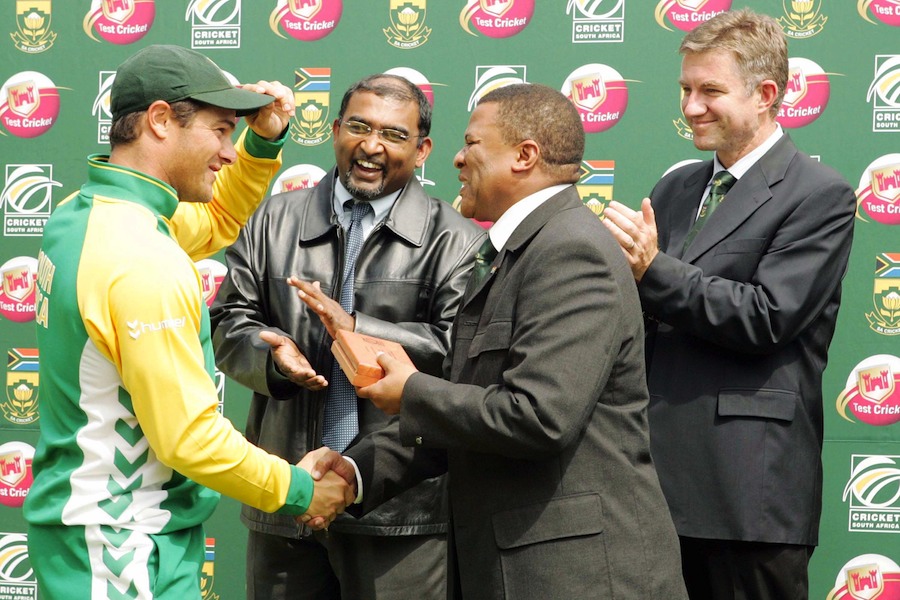 Mark Boucher receives an award for completing 100 Tests