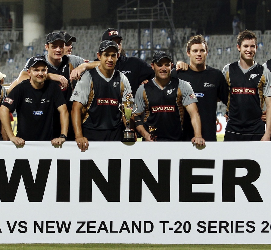 149679 - NZ come back to steal one-run win over INDIA