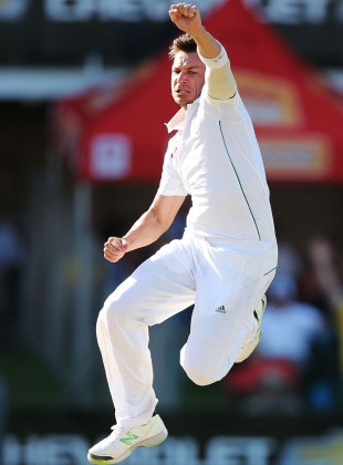 Dale Steyn is pumped up after a wicket, South Africa v Australia, 2nd Test, Port Elizabeth, 4th day, February 23, 2014