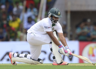 Tamim Iqbal paddles one fine on the leg side, Bangladesh v Pakistan, 1st Test, Khulna, 1st day, April 28, 2015