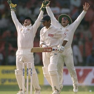 Rahul Dravid is caught by Ian Healy off Gavin Robertson, 3rd Test, Bangalore, 3rd day, March 27, 1998 