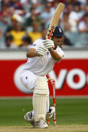 Alastair Cook continued his good form to end the first day unbeaten on 80, Australia v England, 4th Test, Melbourne, December 26, 2010 