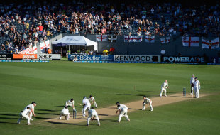 Brendon McCullum maintained aggressive fields all through, New Zealand v England, 3rd Test, Auckland, 5th day, March 26, 2013