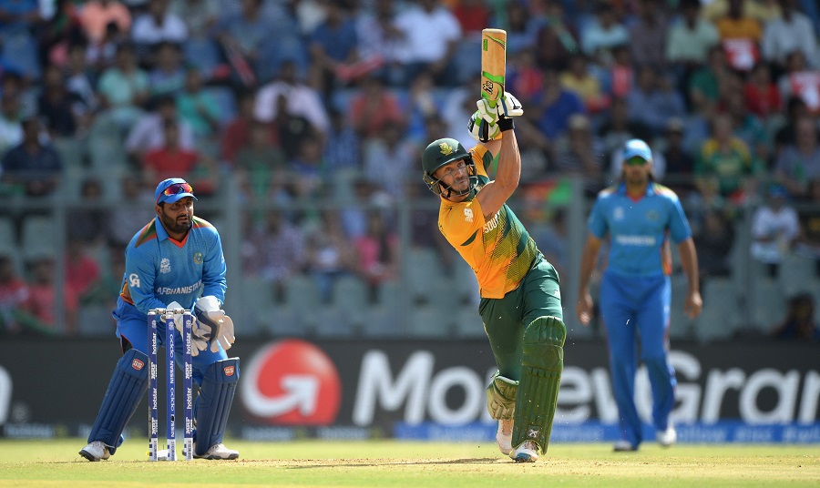 De Kock found an able partner in Faf du Plessis, and the pair combined for a 65-run second-wicket stand off just 42 balls