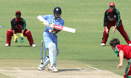 Cricket photo index - India vs Zimbabwe, Videocon Triangular Series, 3rd  Match Match photos | ESPNcricinfo.com
