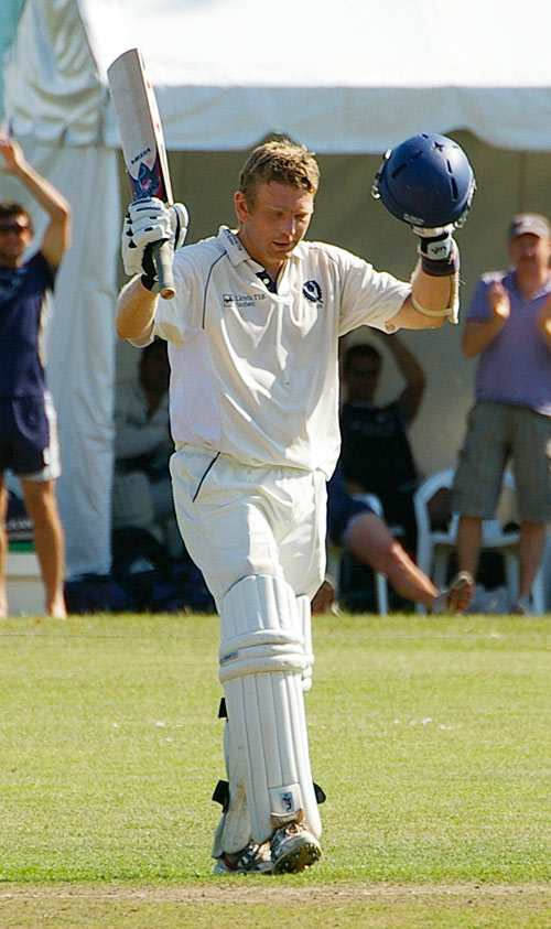 Dougie Lockhart ODI photos and editorial news pictures from ...